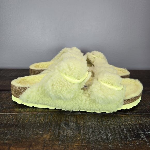 Birkenstock Arizona Shearling Womens 6 EU 37 Narrow Sandals Yellow Brown - Picture 1 of 10